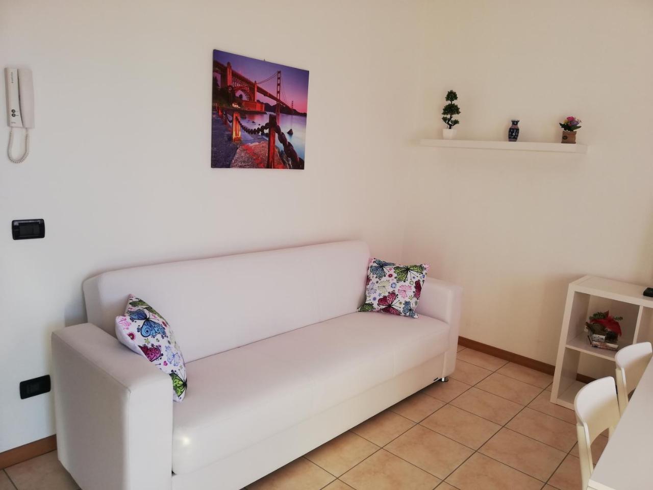 Olimpo Apartment Verolanuova Luaran gambar