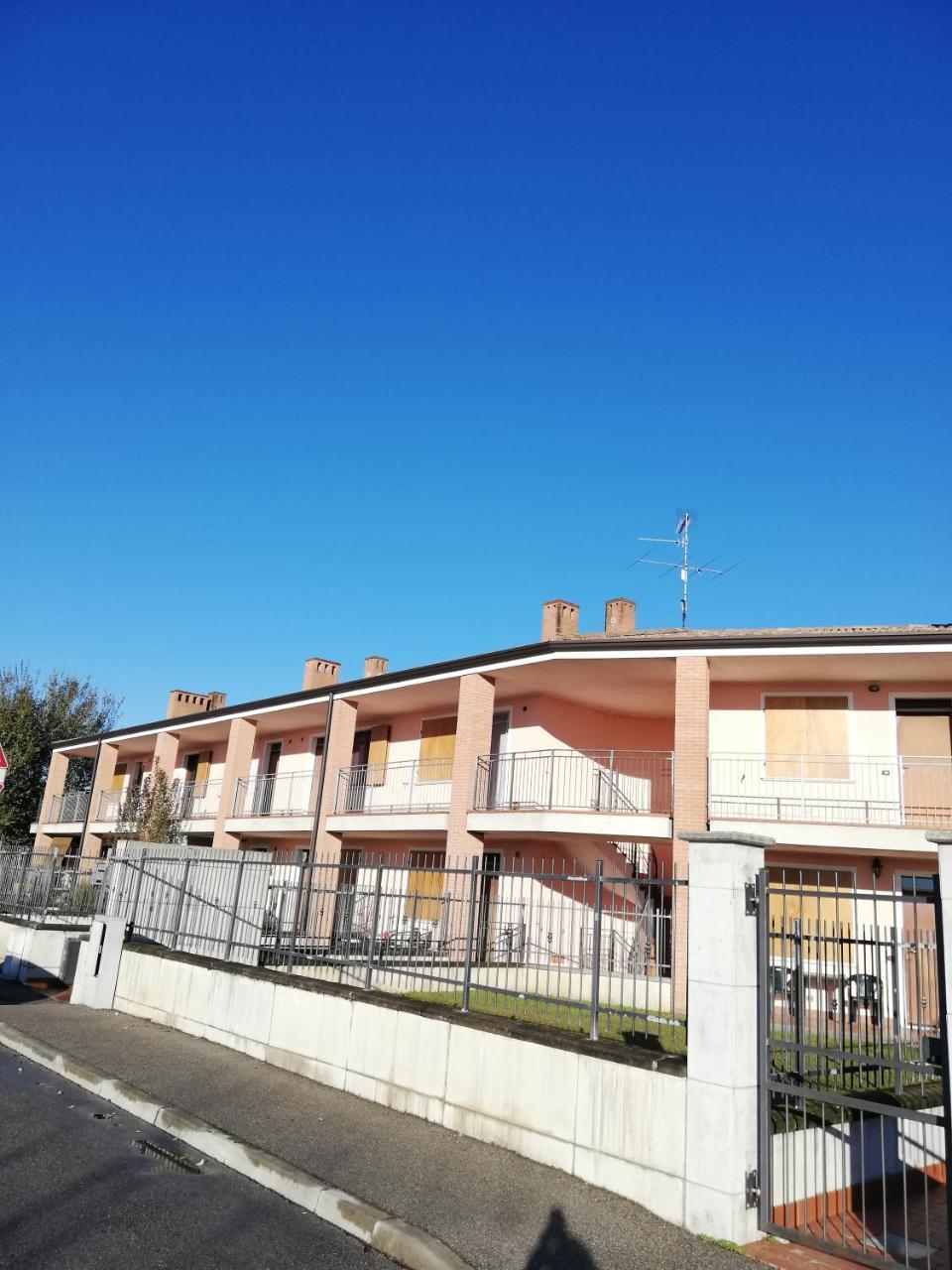 Olimpo Apartment Verolanuova Luaran gambar
